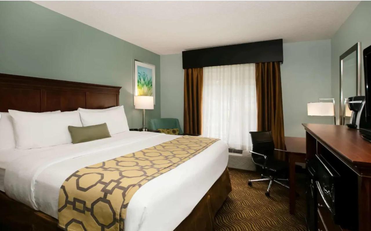 Baymont Inn & Suites בראסלטון מראה חיצוני תמונה