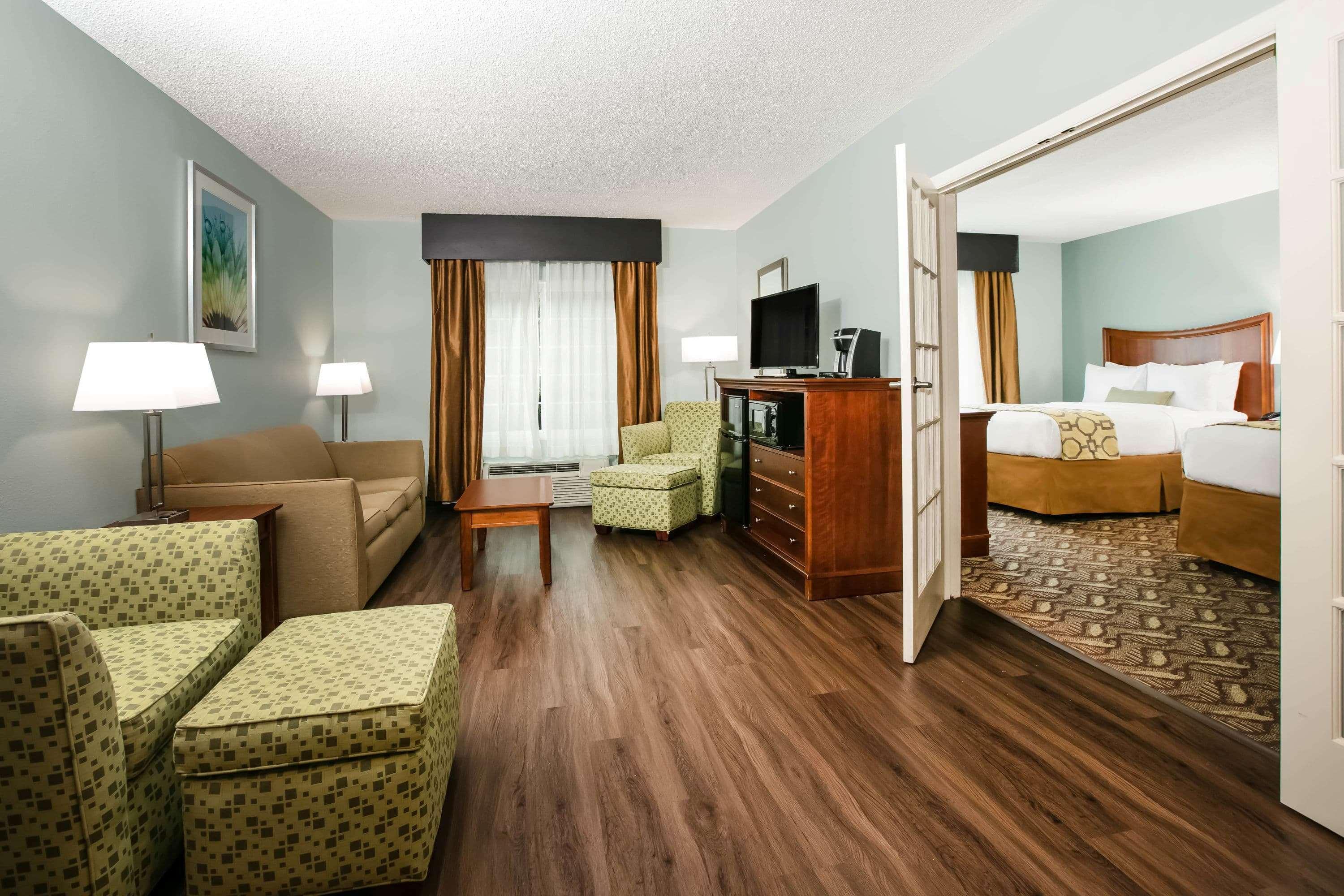Baymont Inn & Suites בראסלטון מראה חיצוני תמונה