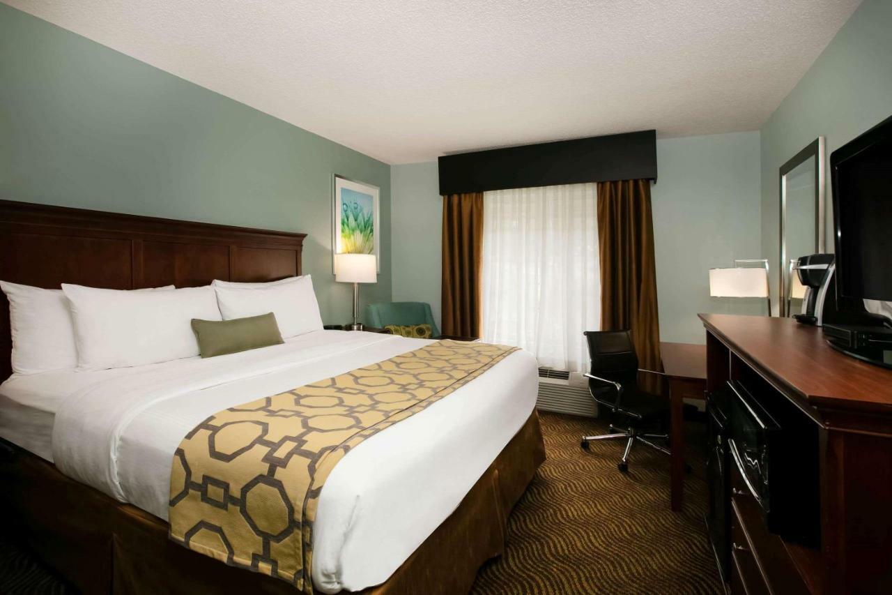 Baymont Inn & Suites בראסלטון מראה חיצוני תמונה