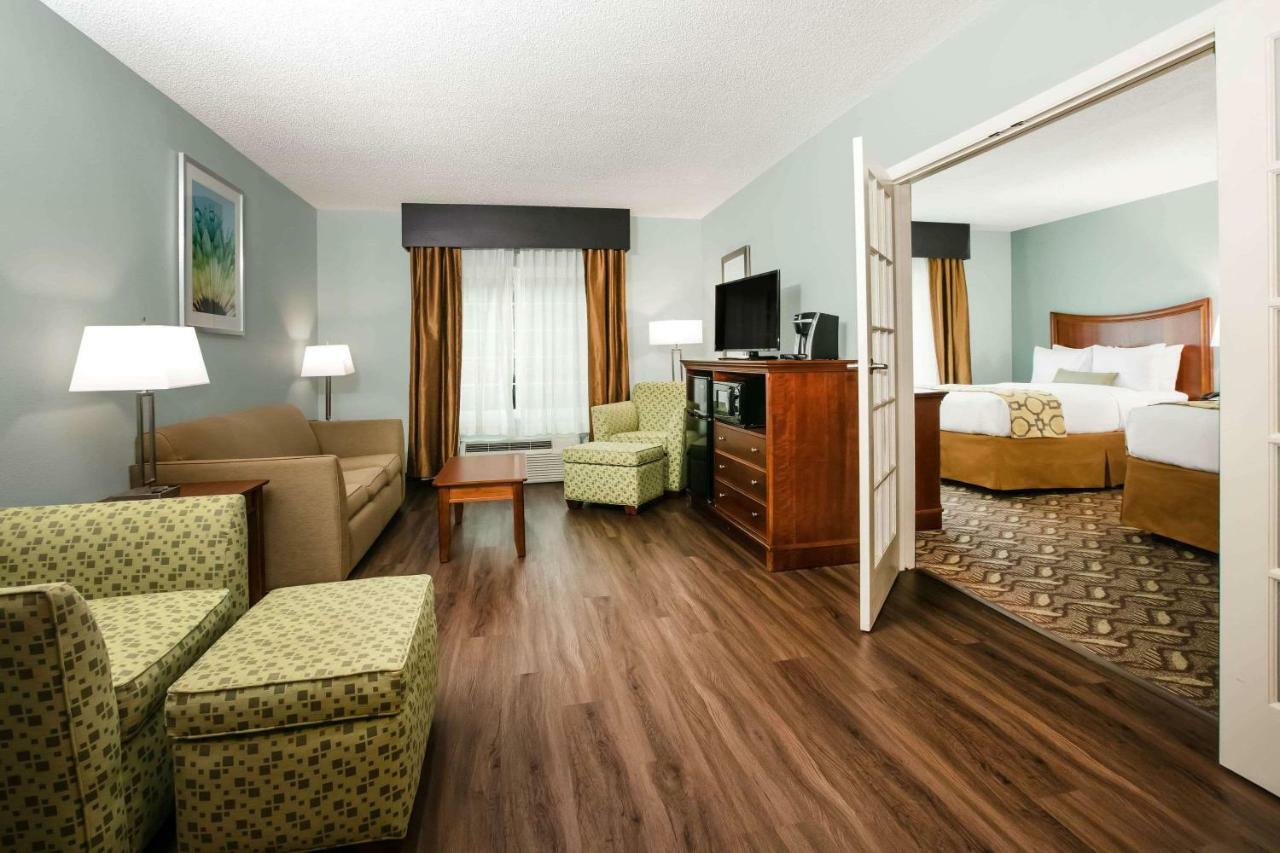 Baymont Inn & Suites בראסלטון מראה חיצוני תמונה
