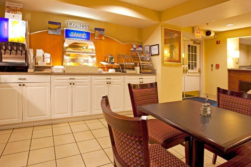 Baymont Inn & Suites בראסלטון מראה חיצוני תמונה